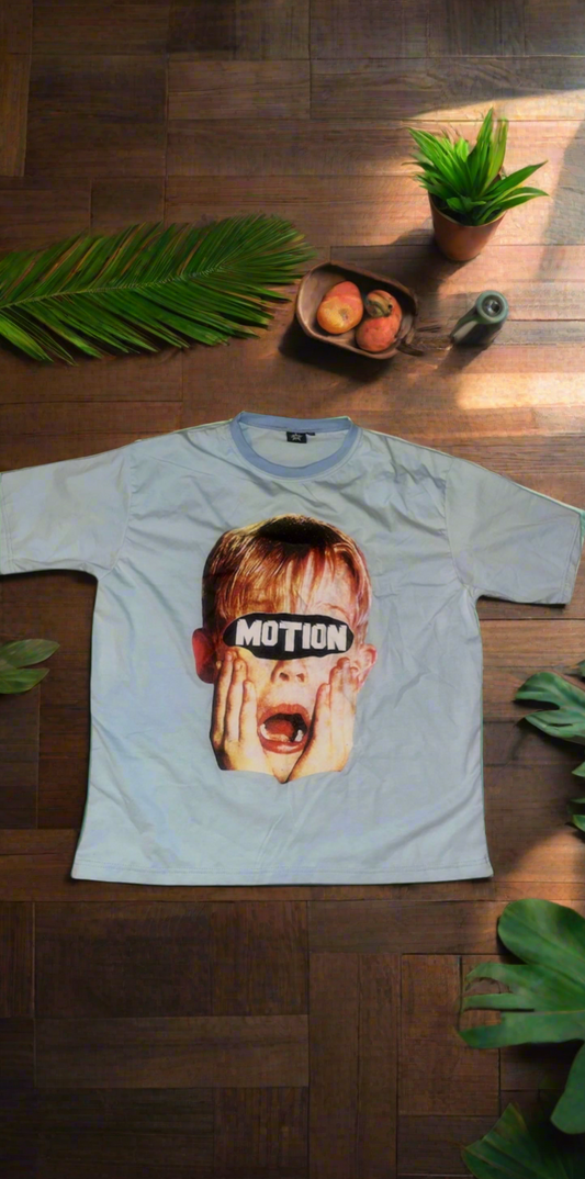 Home alone Motion Tee (Baby Blue)