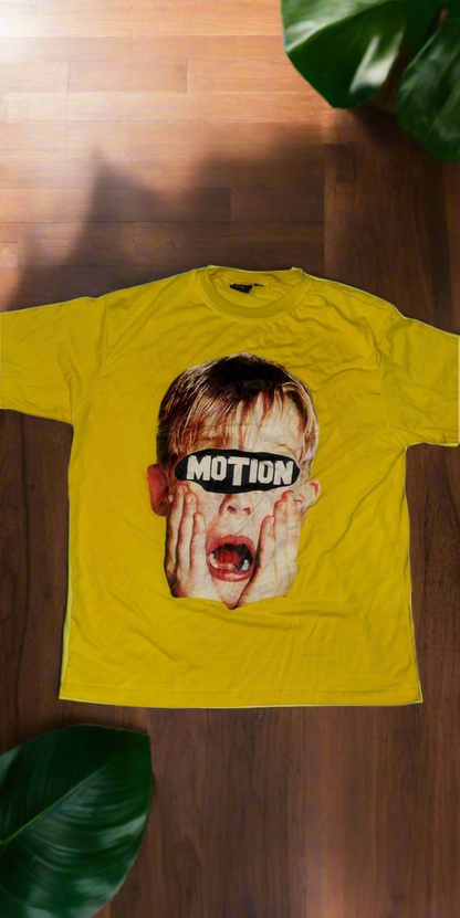 Home alone Motion Tee